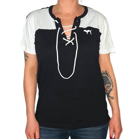 Pink by Victoria's Secret Lace Up Short Sleeve Shirt Size Medium Black White - Picture 1 of 3